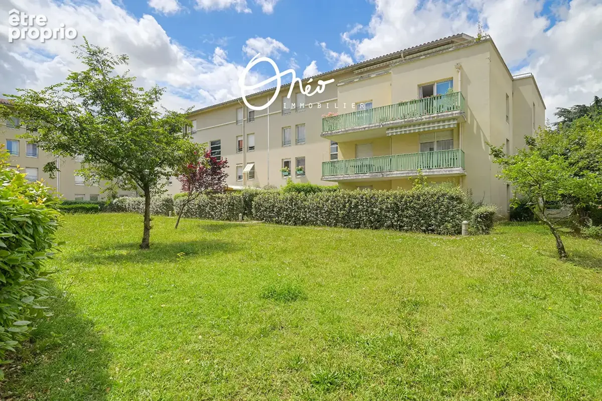 Mions - Appartement 3 pièces de 67 m2 avec balcon et garage - photo 14