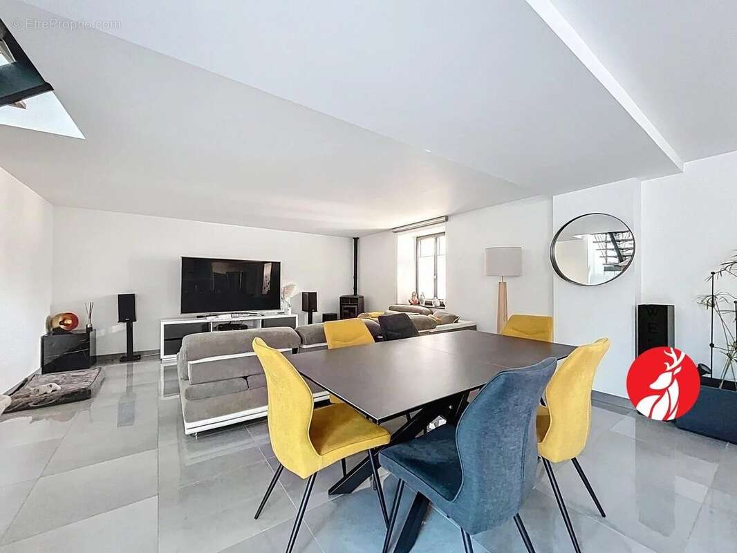 Maison à MILLY-LA-FORET