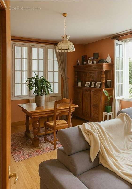 Maison à CARHAIX-PLOUGUER