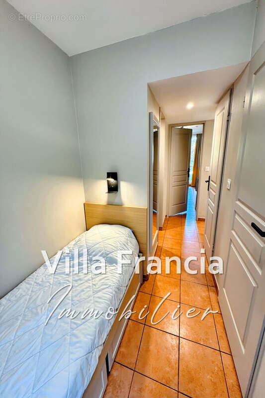 Appartement à MANDELIEU-LA-NAPOULE