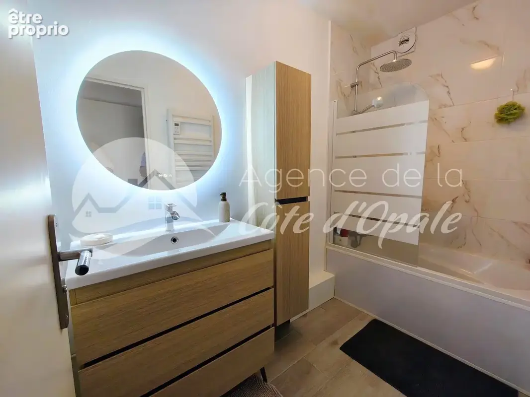 Appartement entièrement rénové - photo 6