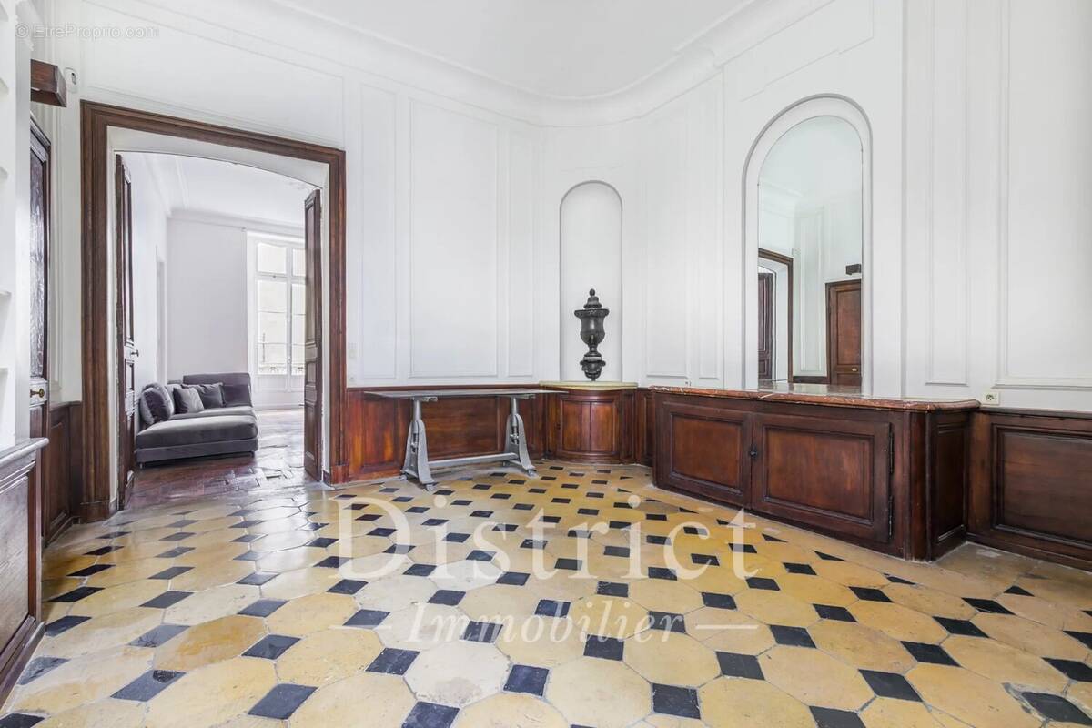 Appartement à PARIS-4E