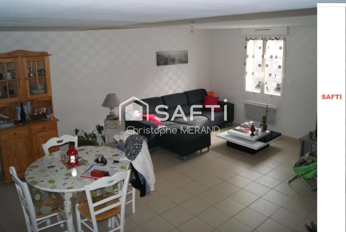 Photo 2 - Maison à DANGE-SAINT-ROMAIN