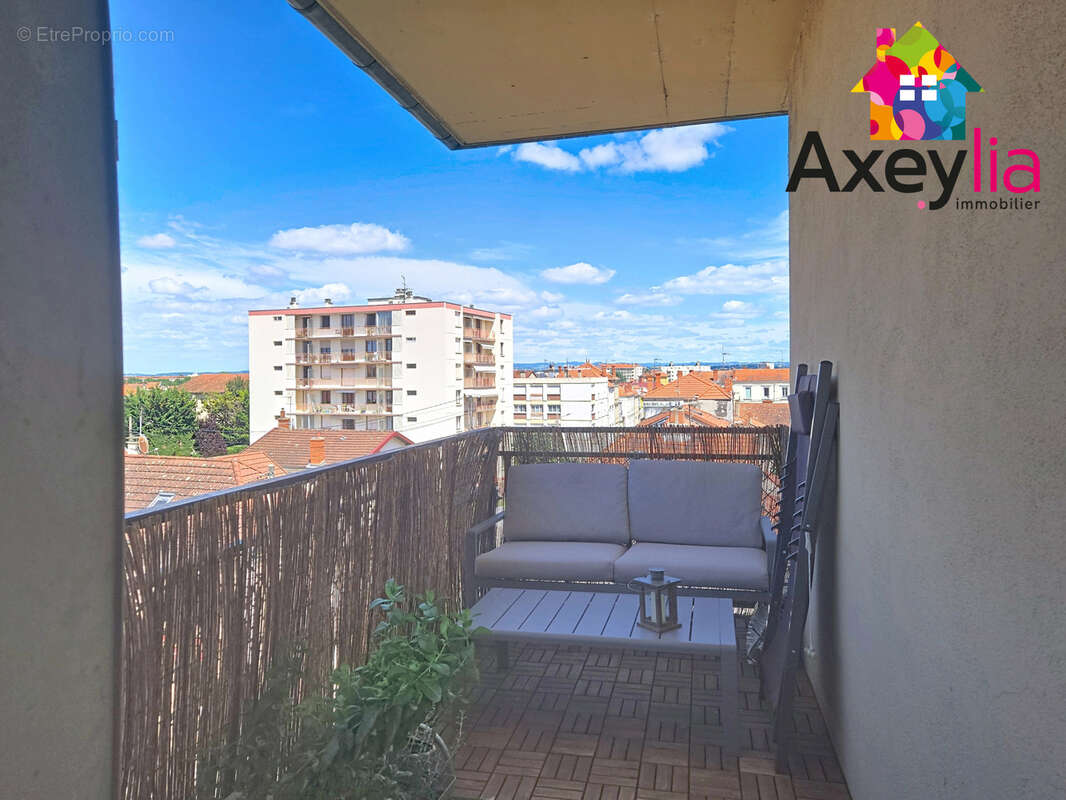 A vendre - roanne - appartement avec terrasse - photo 4