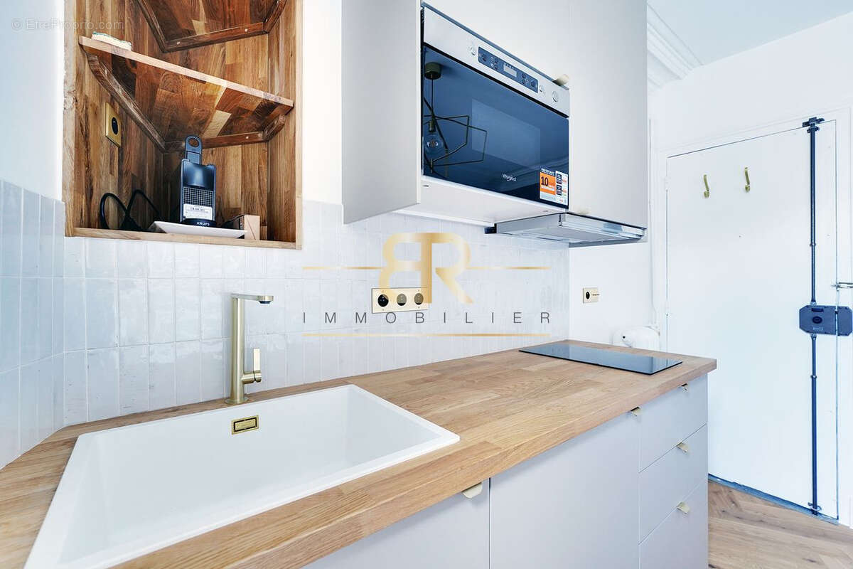 Appartement à PARIS-9E