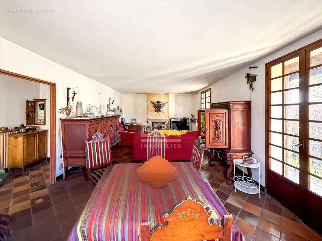 Maison à BOUC-BEL-AIR