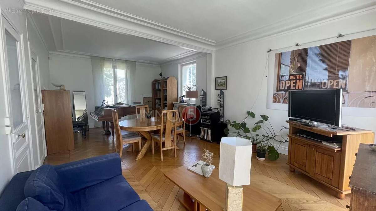 Maison à VILLEMOMBLE