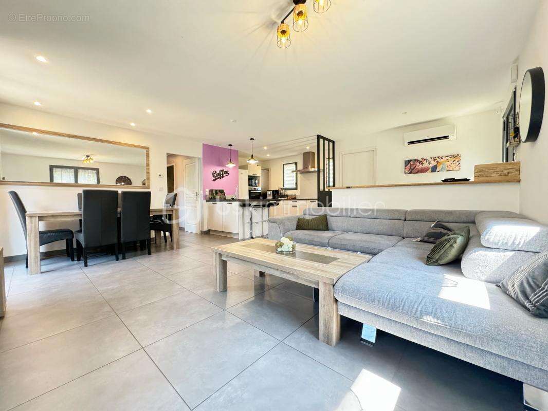 Maison à PONTCHARRA