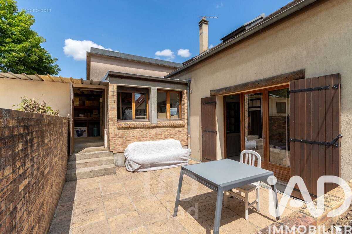 Photo 9 - Maison à MANTES-LA-VILLE