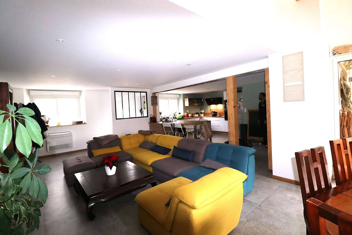 Maison à COURVILLE-SUR-EURE