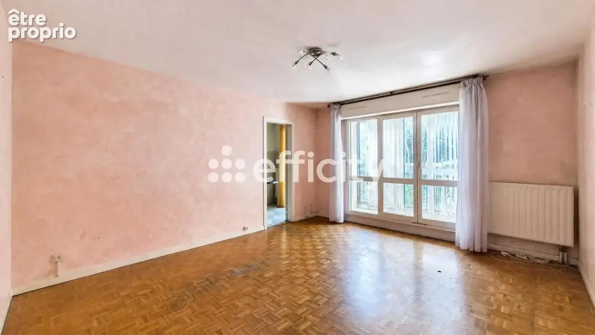 Appartement à MARSEILLE-11E