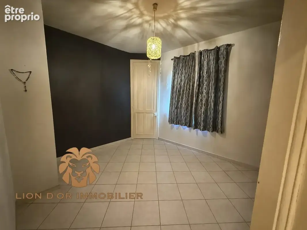 Appartement 3 pièces 62 m² à vendre à Neuville-Sur-Saone (69250) - photo 4