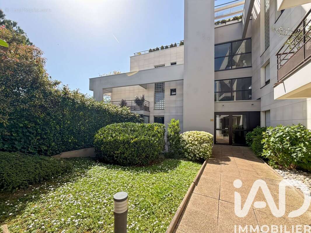 Photo 2 - Appartement à SAINT-MAUR-DES-FOSSES