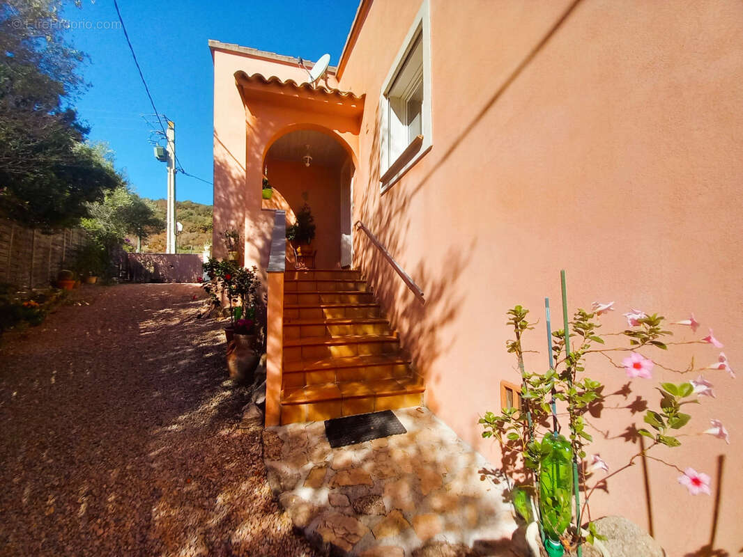 Maison à PORTO-VECCHIO