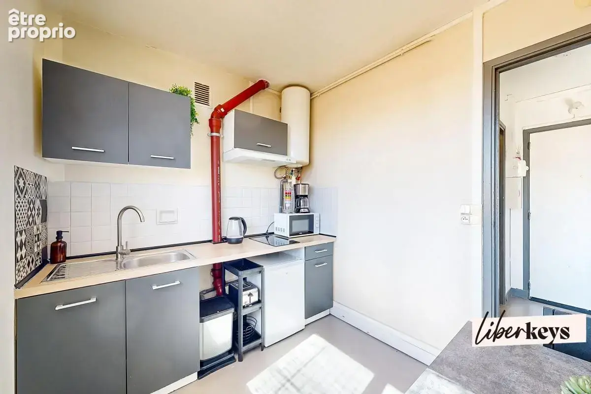 Un studio coup de cœur qui n'en a pas tout à fait l'esprit – 26,50 m² avec balcon et vue dégagée à Chelles - photo 3