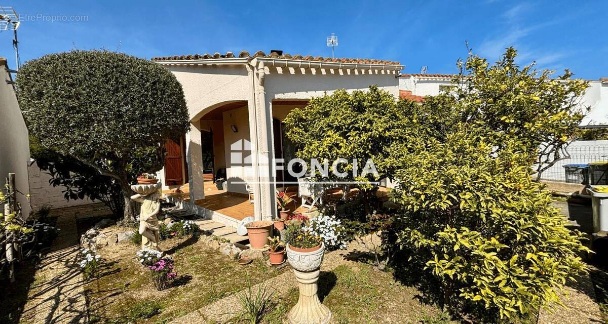 Maison à SAINT-CYPRIEN