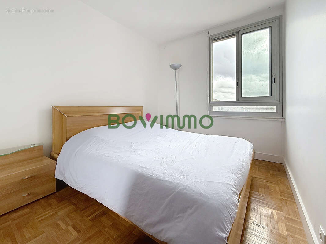 Appartement à PARIS-19E