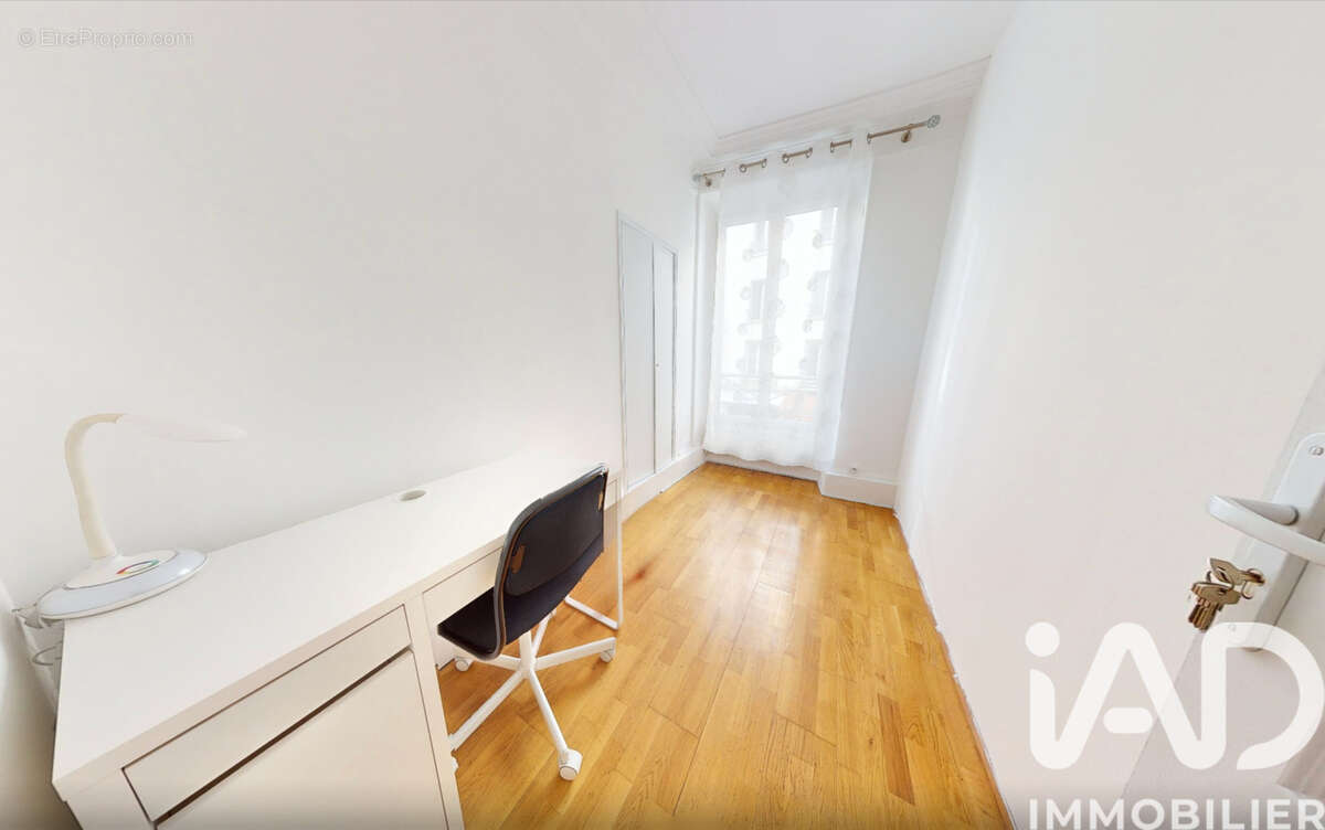 Photo 4 - Appartement à PARIS-11E