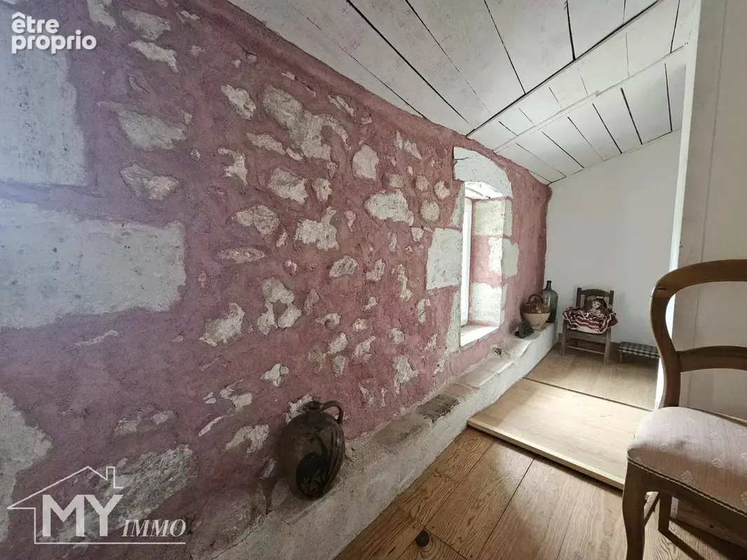 St Antoine de Breuilh : Maison en pierre de 1855 avec dépendances et jardin clos – Cadre paisible - photo 16