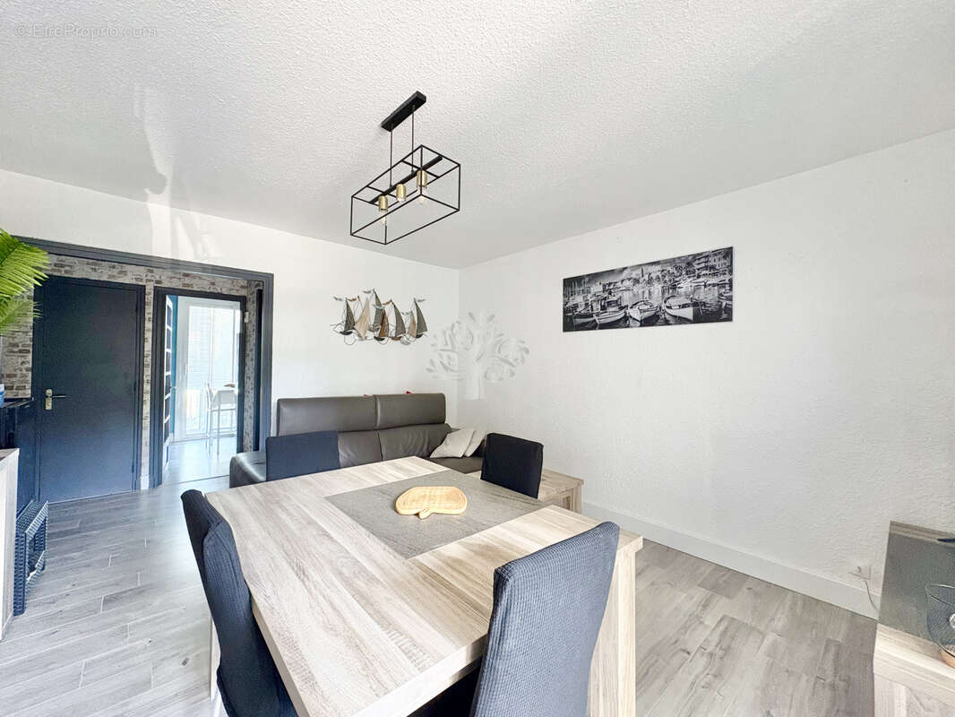 Appartement à SANARY-SUR-MER