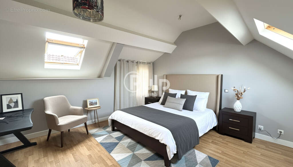 Maison à MONTIGNY-EN-GOHELLE