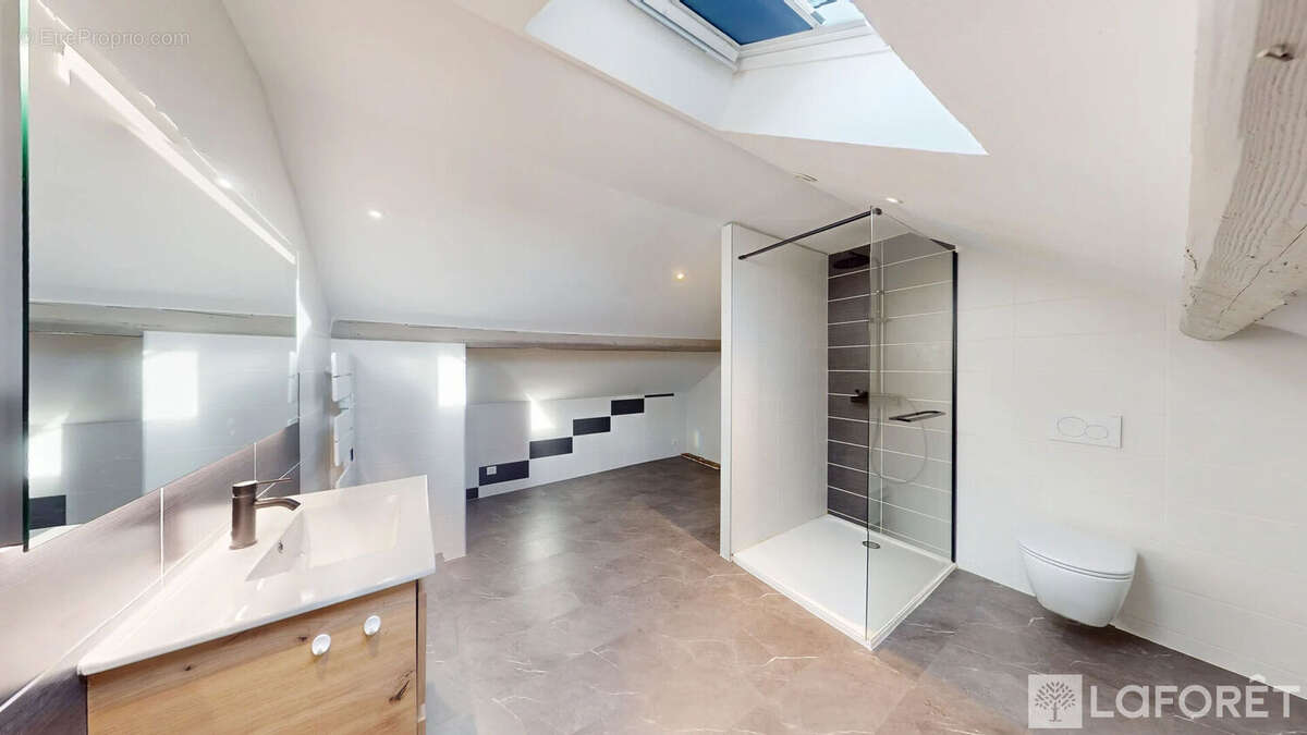 Appartement à CHARQUEMONT