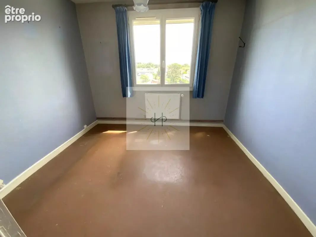 Appartement 5 pièces 78 m² à vendre à Montelimar (26200) - photo 5