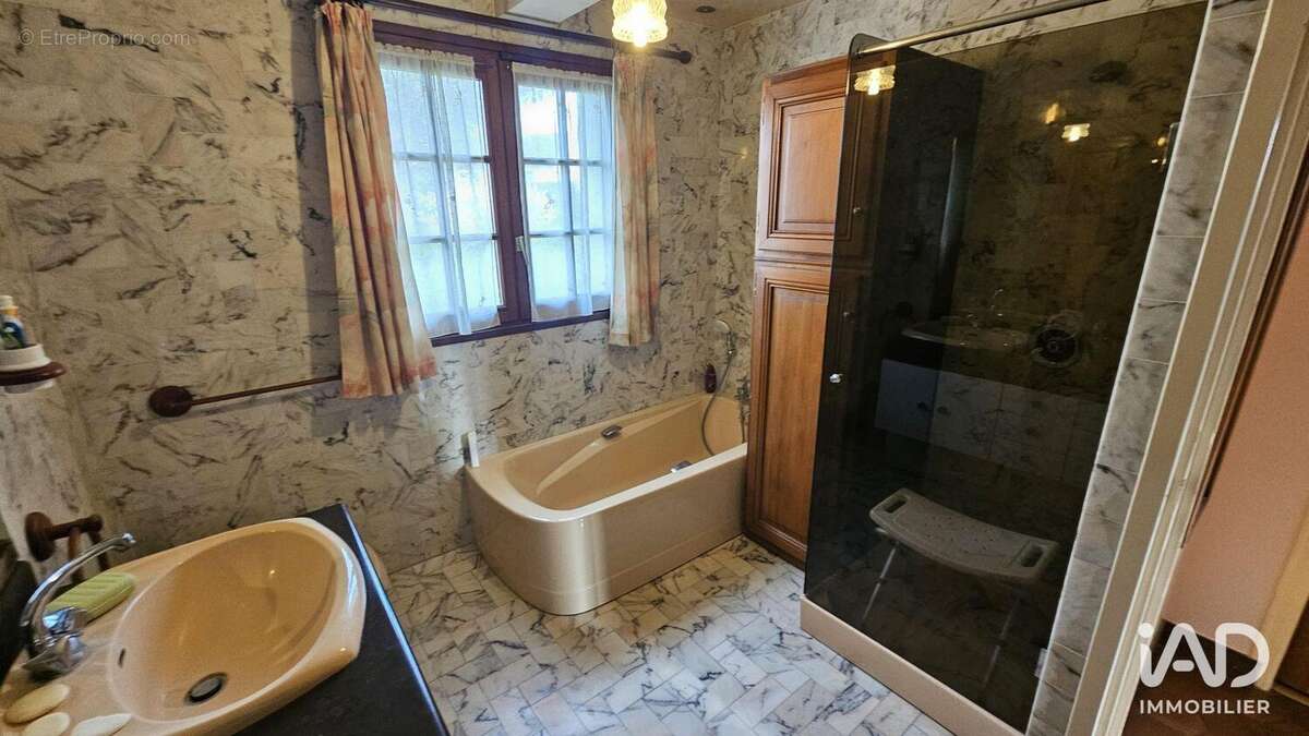 Photo 7 - Maison à HOUDAN