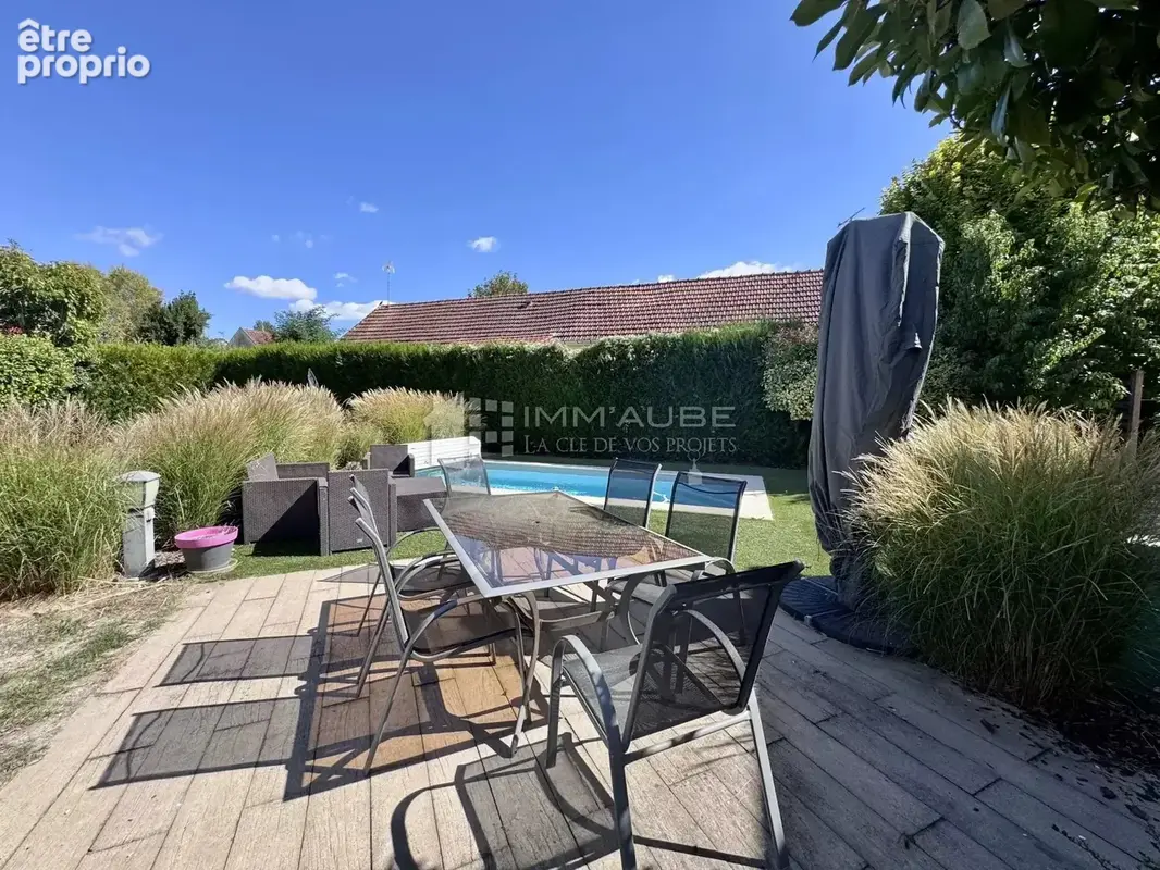 Maison familiale avec piscine chauffée - photo 19