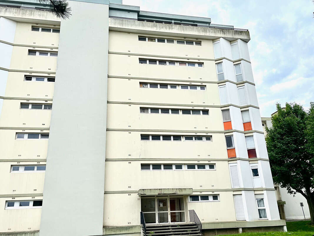 Appartement à HEROUVILLE-SAINT-CLAIR