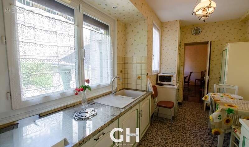 Maison de ville 4 pièces à vendre à CHATEAUROUX (36) - photo 5