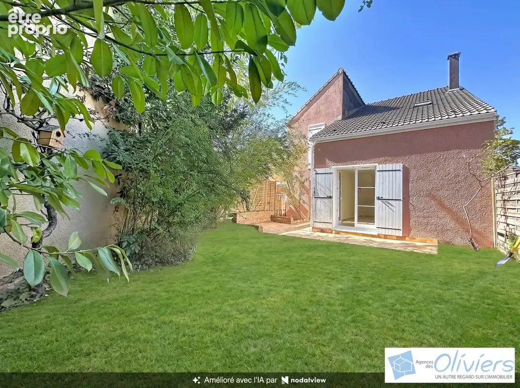 Maison 4 pièces 90 m² à vendre à Voisins-Le-Bretonneux (78960) - photo 2