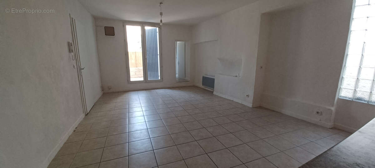 Appartement à VAUVERT