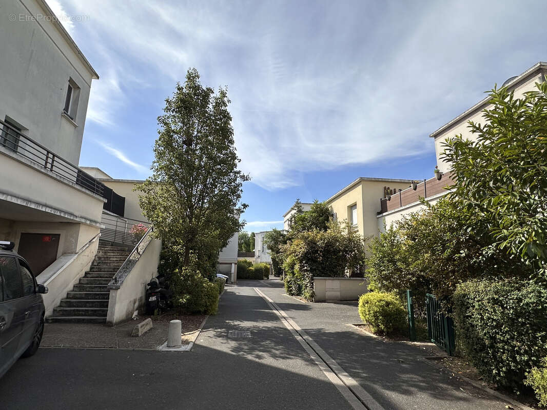 Appartement à STAINS