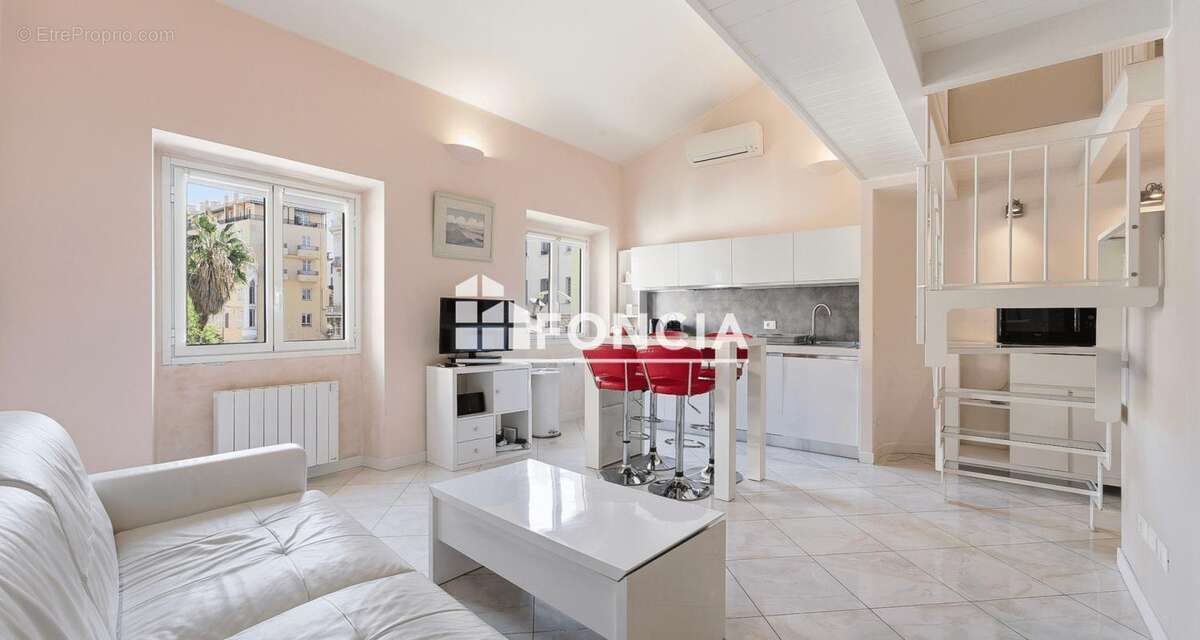 Appartement à NICE