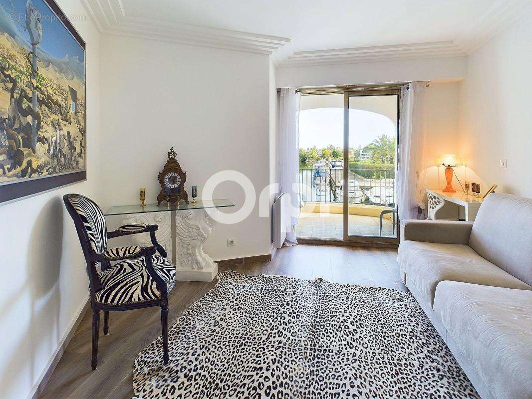 Proche des commodités île de cannes marina vue degagée prestation haut de gamme - photo 11
