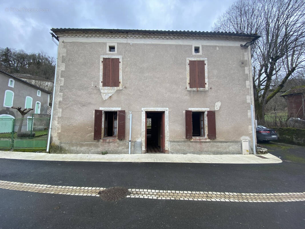 Maison à TOUFFAILLES