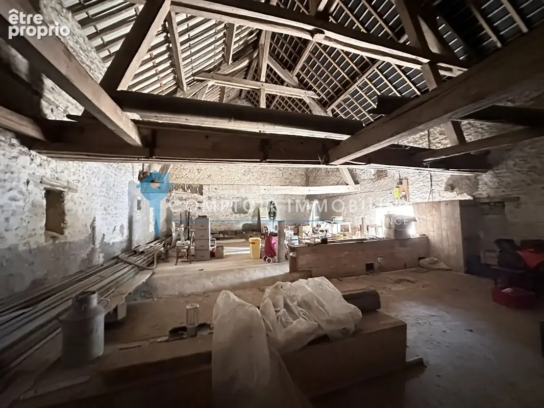 Corps de ferme maison 2 chambres auneau chartres eure et loir dependances stockages garage renovation grenier - photo 17