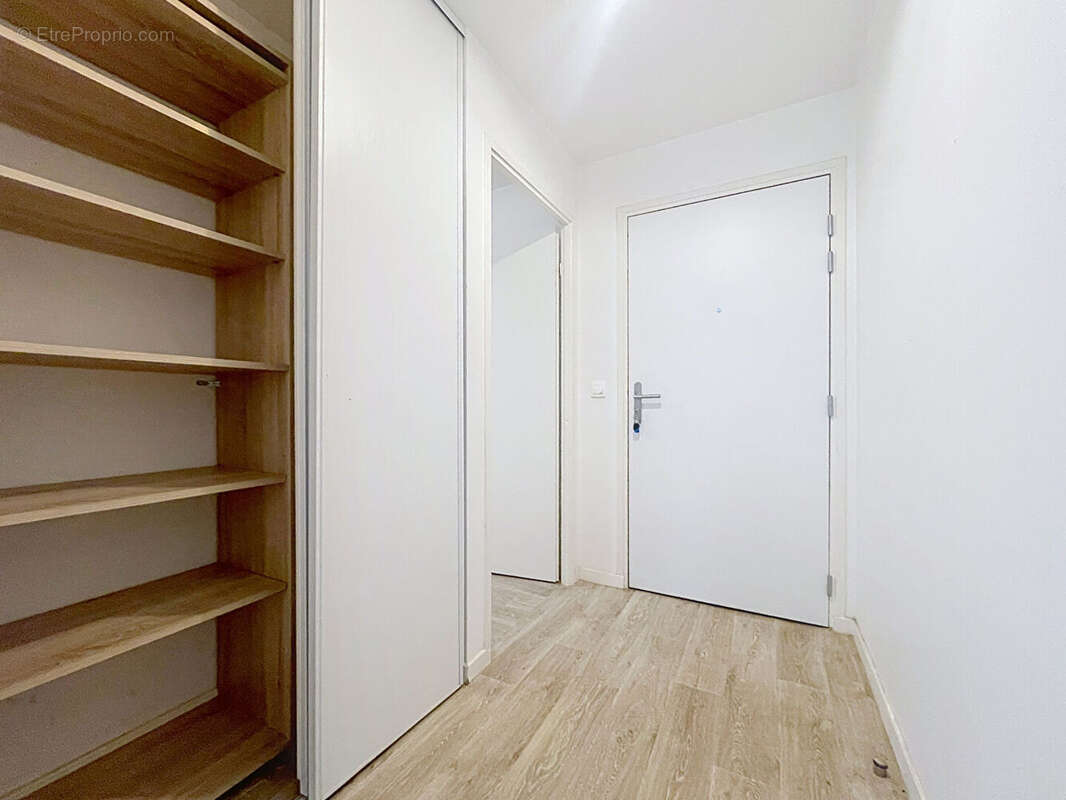 Appartement à AUBERGENVILLE