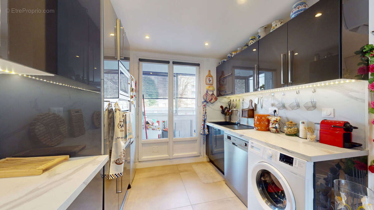 Appartement à SAINT-MARTIN-D&#039;HERES