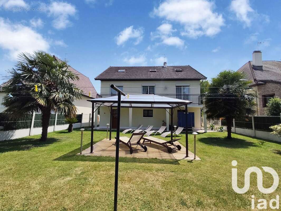 Photo 3 - Maison à TREMBLAY-EN-FRANCE