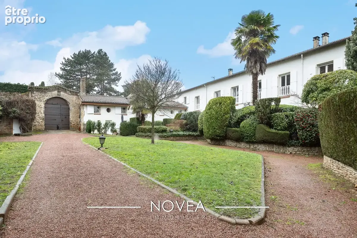 Maison 4 pièces 112 m² à vendre à Collonges-Au-Mont-D'or (69660) - photo 2