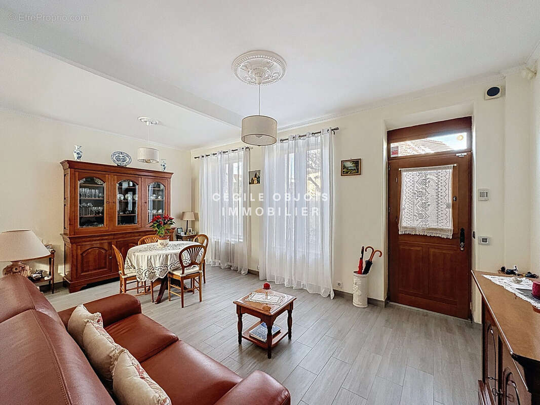 Maison à JOINVILLE-LE-PONT