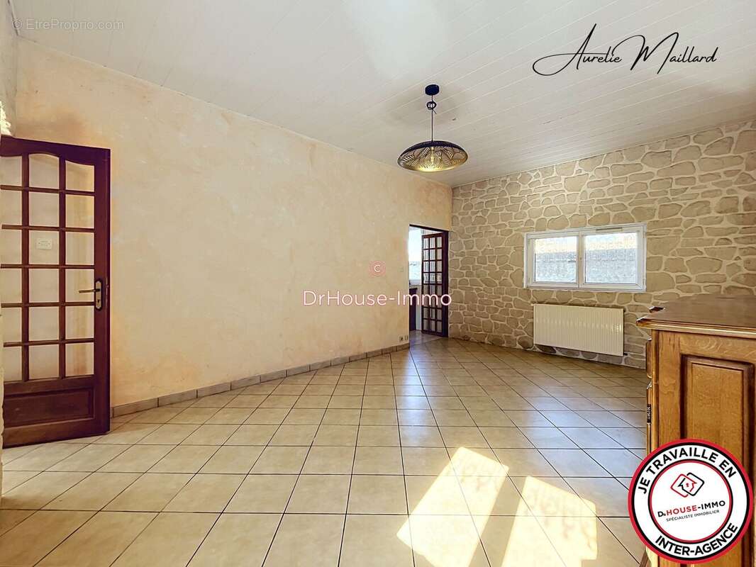 Maison 159 m² à Grainville-Langannerie  - photo 2