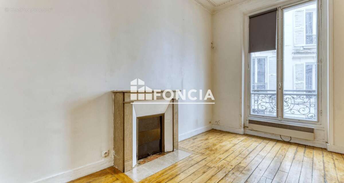 Appartement à PARIS-19E