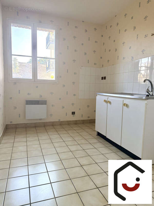 Appartement à SAINT-PIERRE-LES-NEMOURS