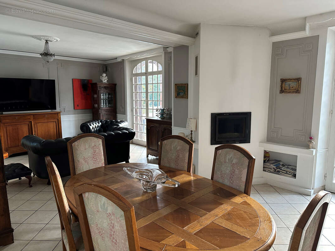 Maison à LA CHAPELLE-REANVILLE