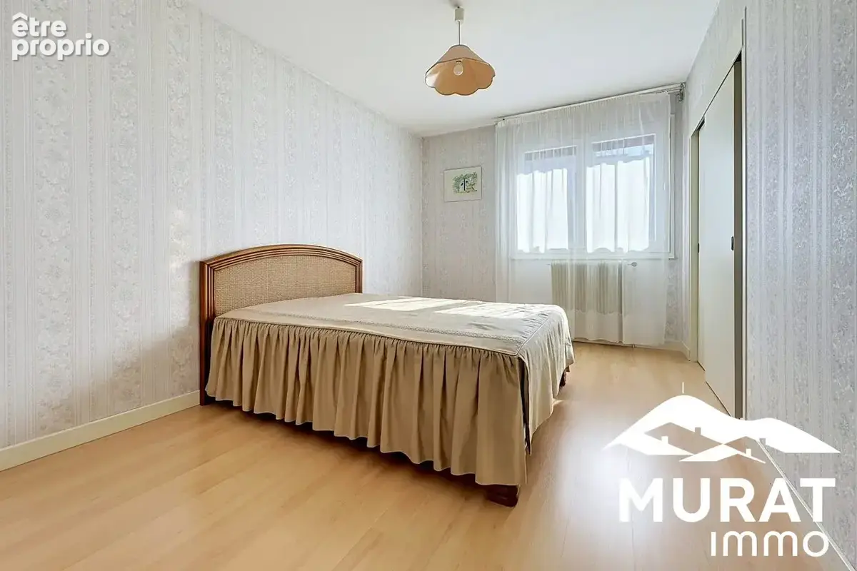 Maison 7 pièces 217 m² à vendre à Chamalieres (63400) - photo 5