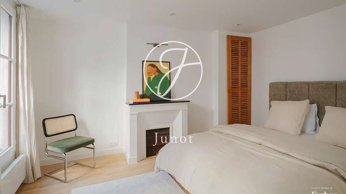 Appartement à PARIS-4E