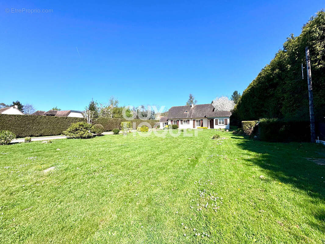 Maison à PONT-L'EVEQUE